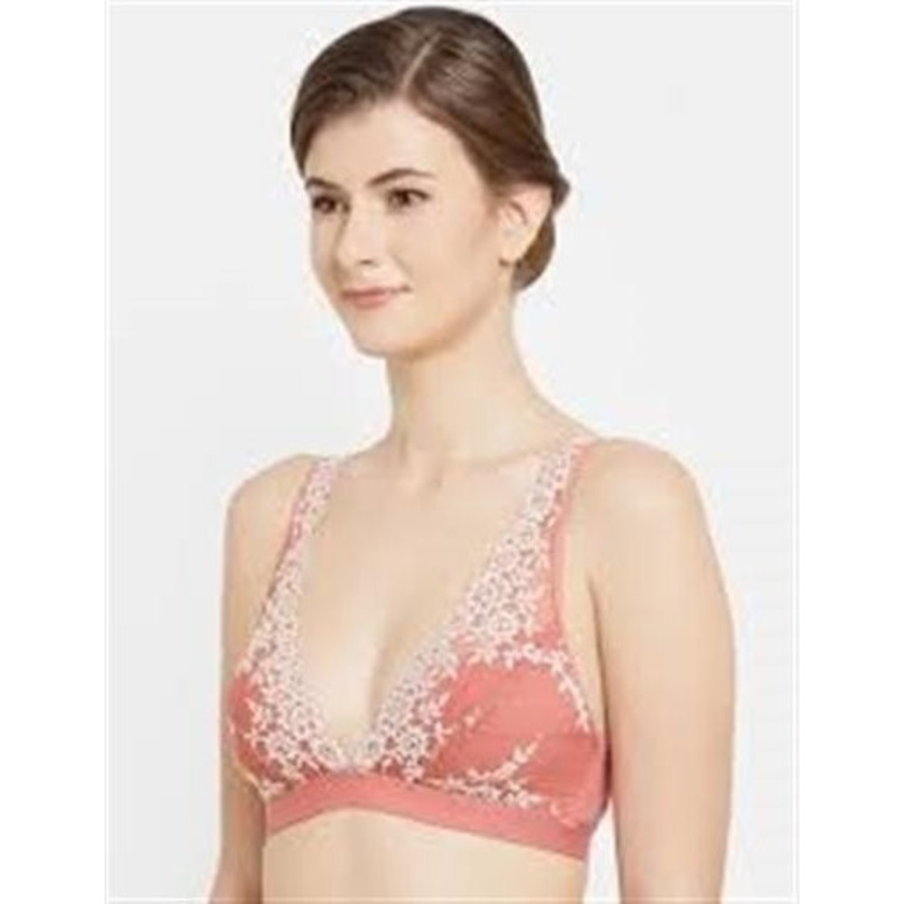 NWOT Wacoal 38 Embrace Lace Soft Cup Non-Wire Bra 852191 Terra Cotta 131609